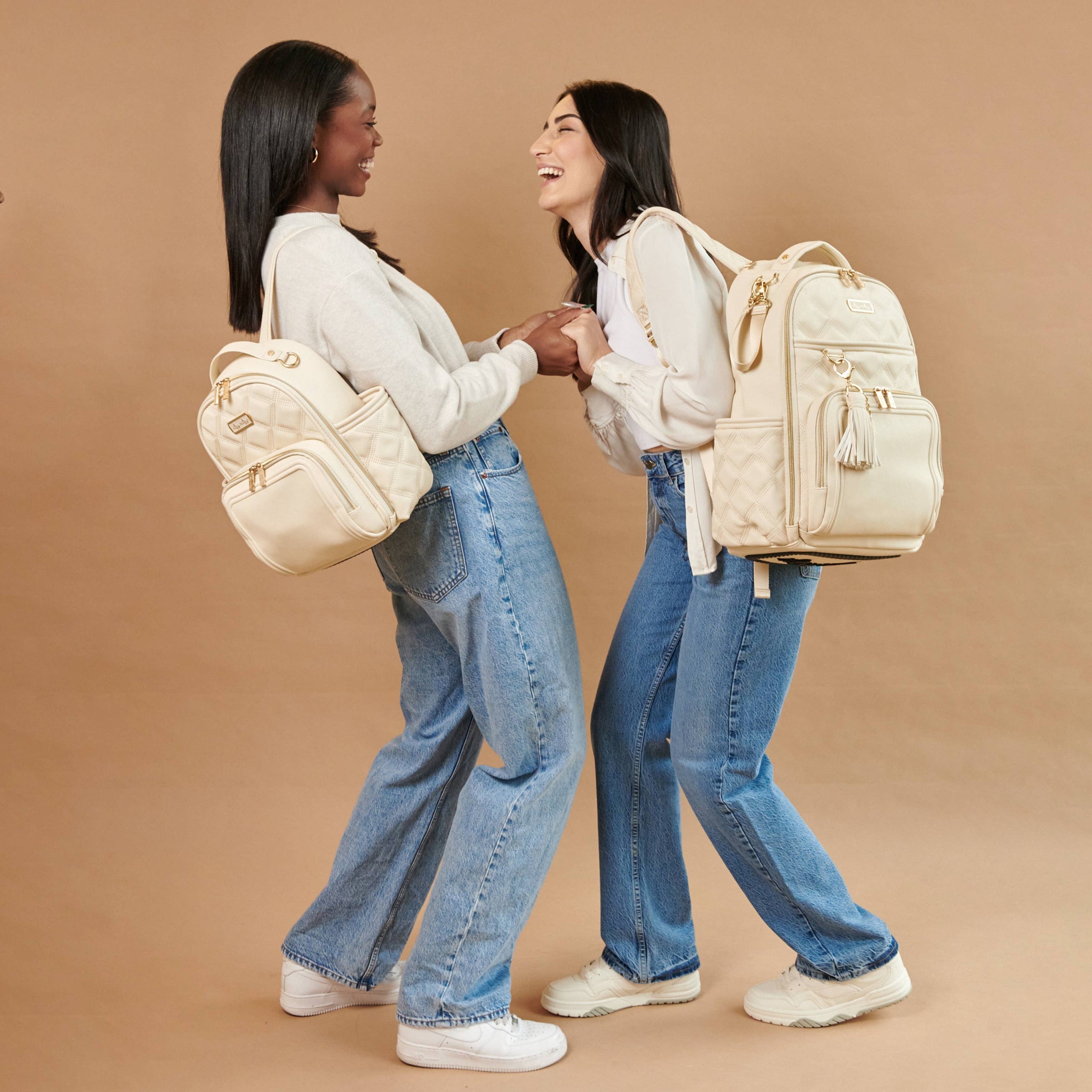 Milk & Honey Itzy Mini Plus™ Diaper Bag Backpack – Crib & Kids