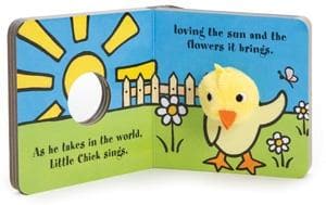 Little Chick: Finger Puppet Book