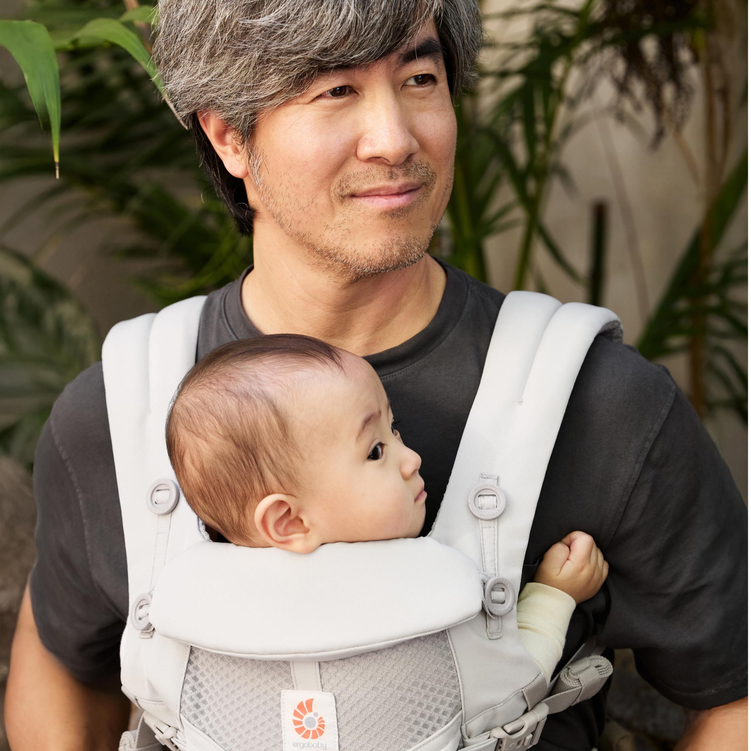 Ergobaby Omni Classic Carrier