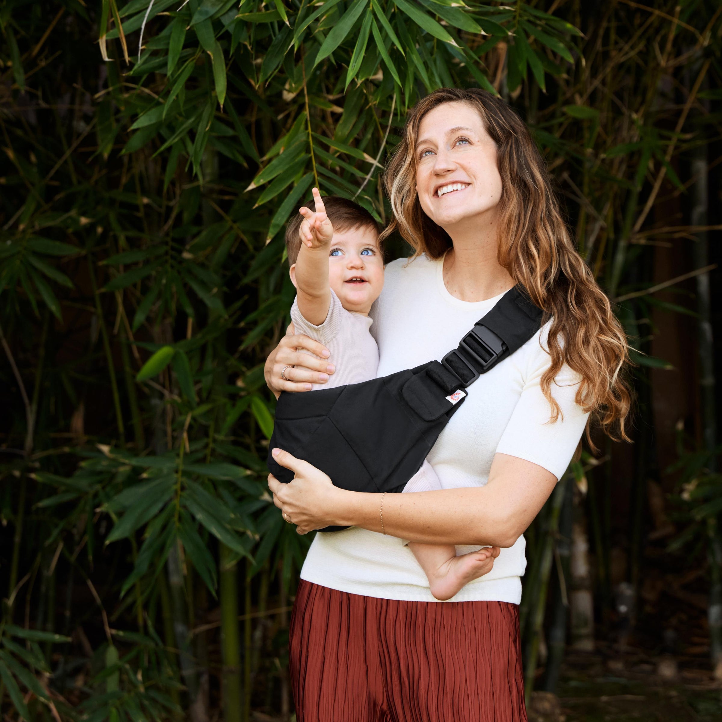 Ergobaby Upsie Sling Carrier