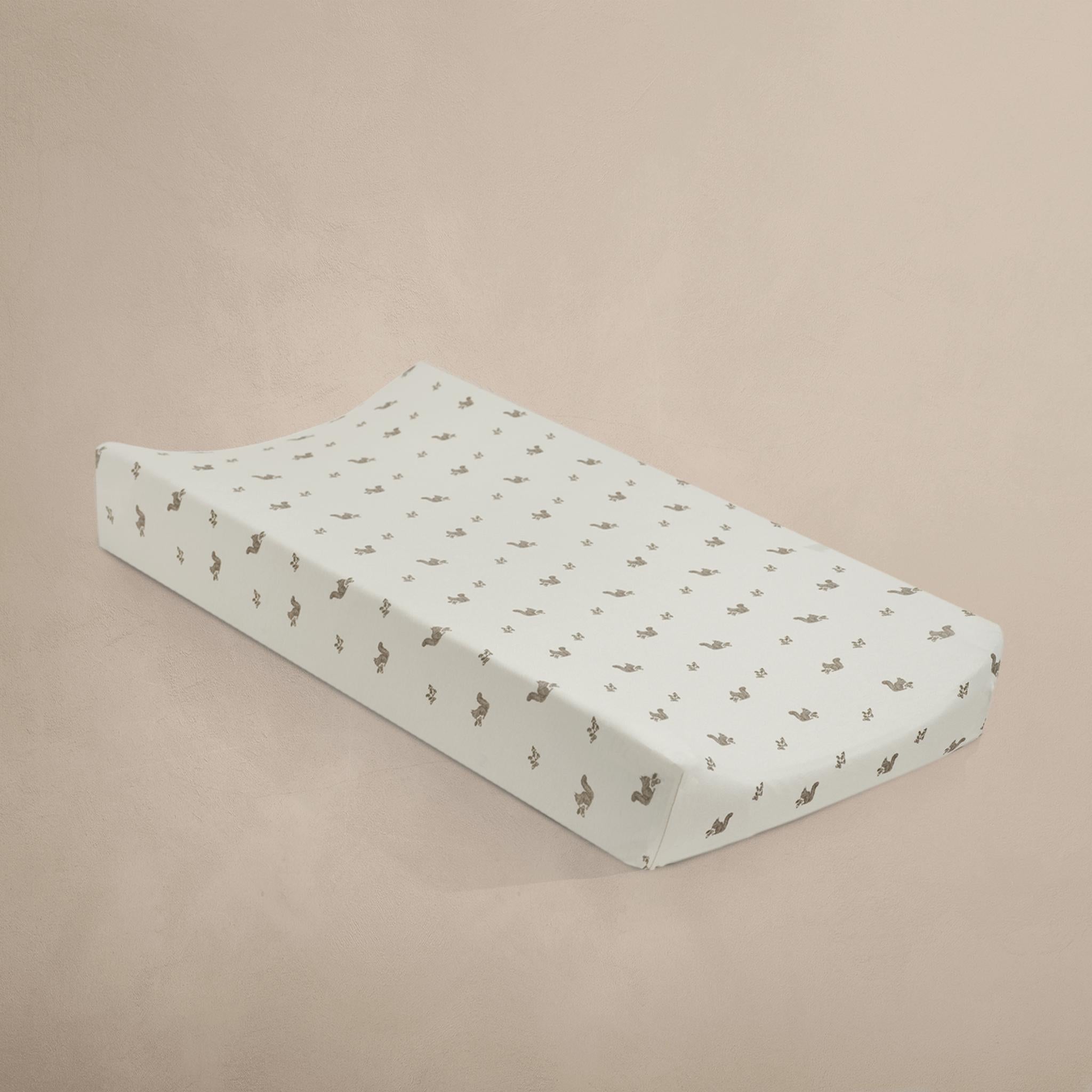 Oilo Squirrel Nursery Convertible Bassinet Sheet & Changing Pad Cover