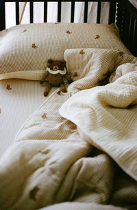 Oilo Bear Crib Sheet