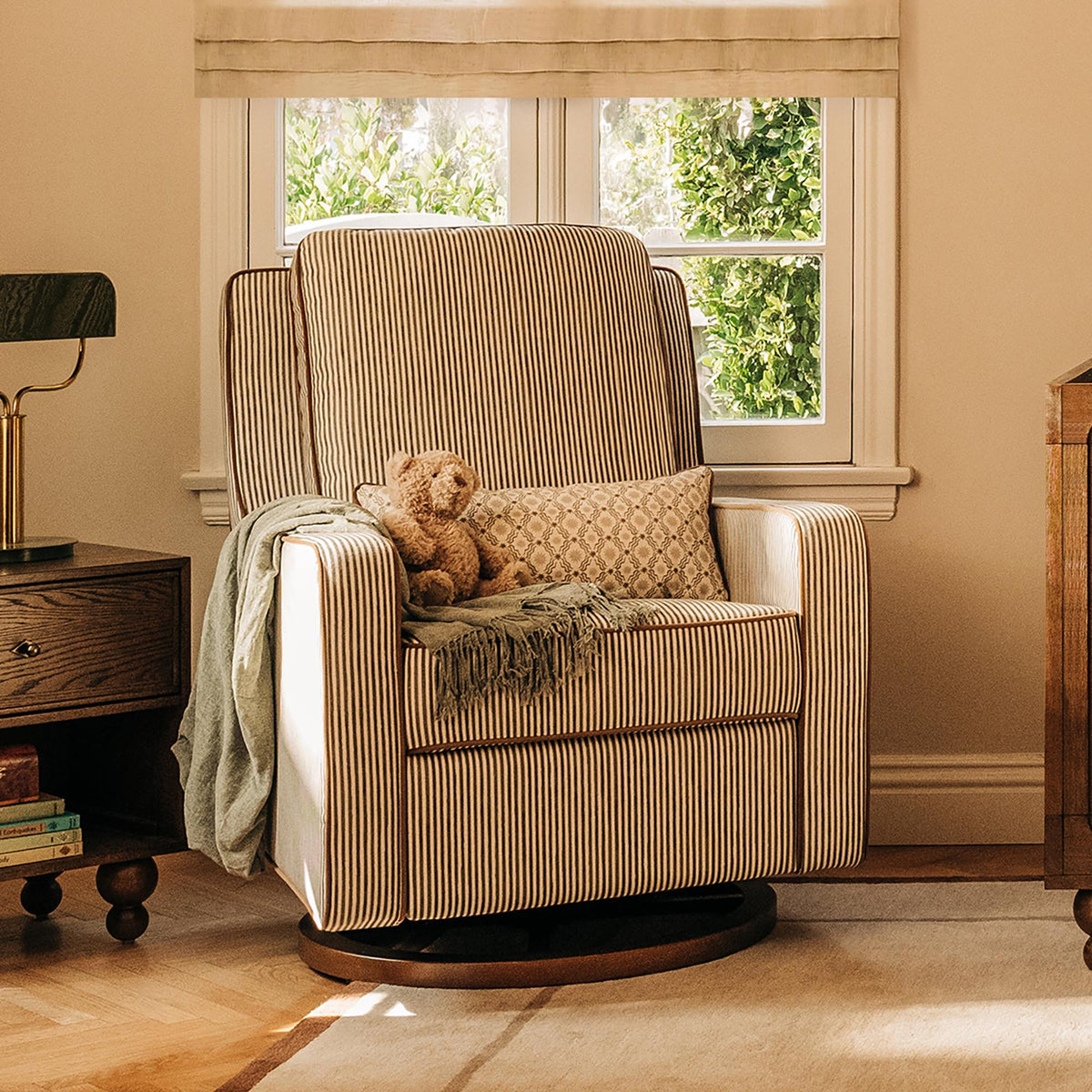 Nate Berkus x Babyletto Sigi Power Recliner
