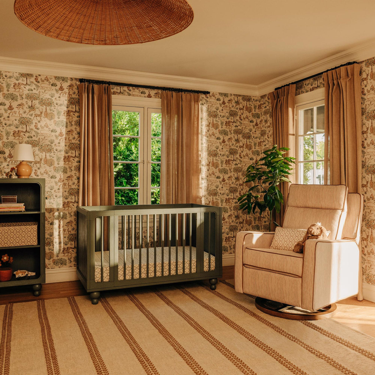 Nate Berkus x Babyletto Astre All-Stages Crib