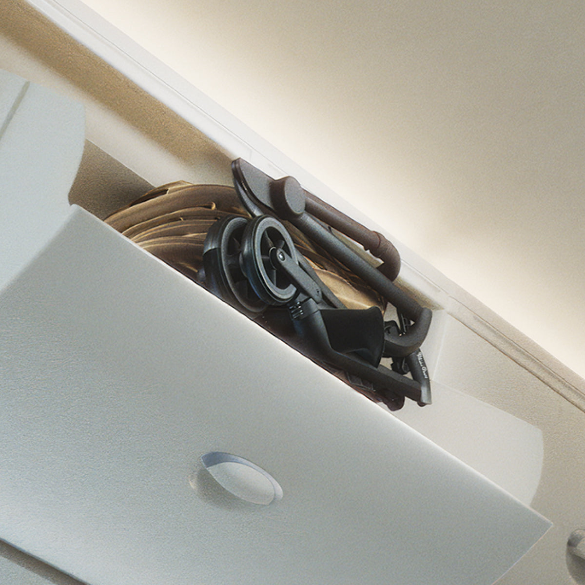 Silver Cross Nia Compact Travel Stroller