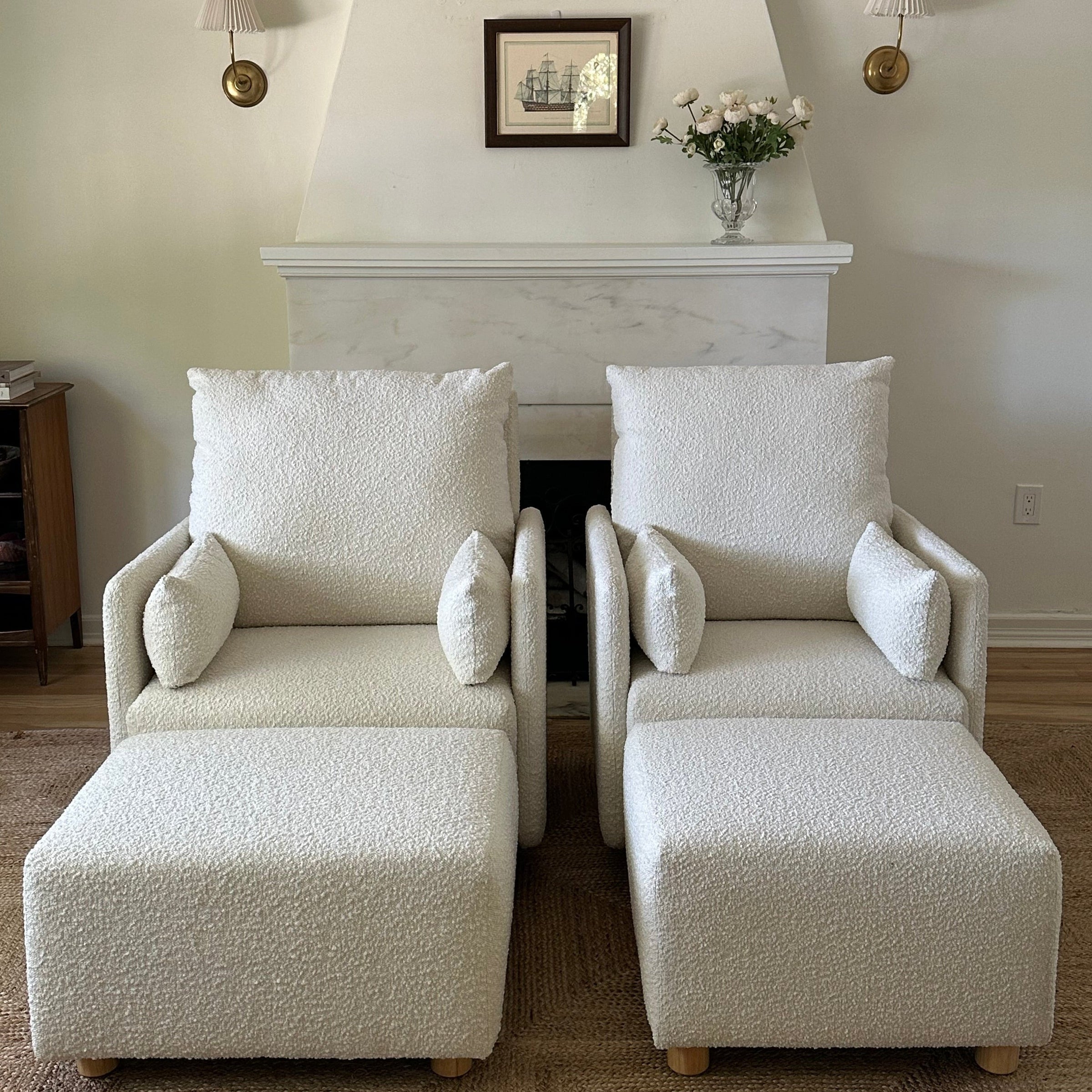 Oilo Ollie: Standard Size Swivel Nursery Glider with Back Recline Feature