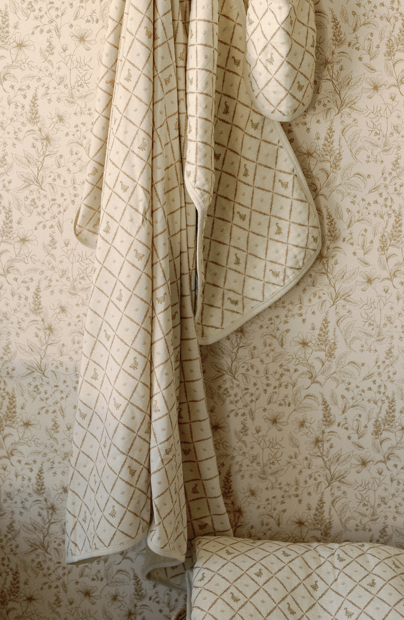 Oilo Bear & Duck Jersey Swaddle Blanket Set