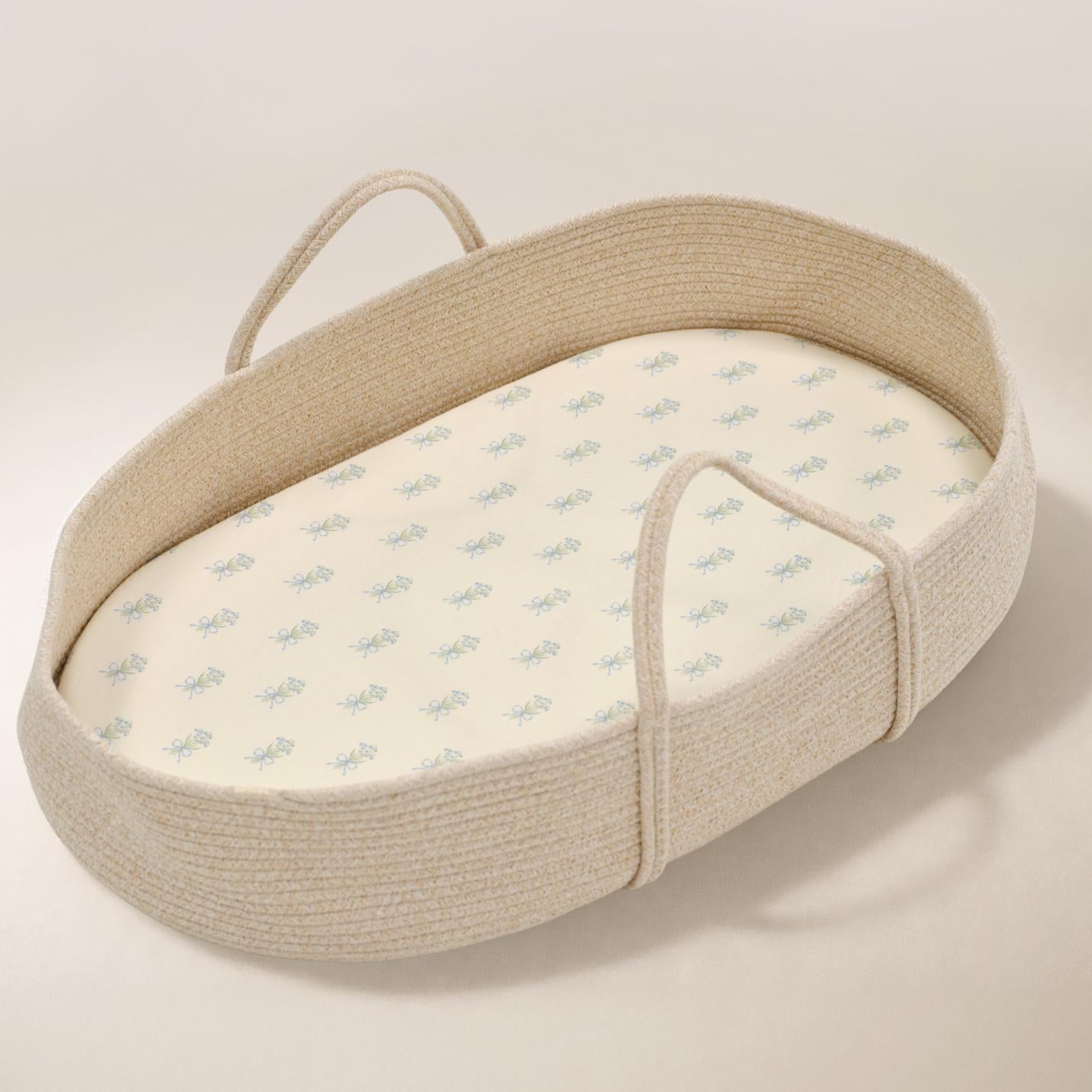 Oilo Lily of the Valley Convertible Moses Basket Sheet & Extra Small Changing Pad Cover