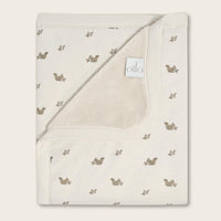 Oilo Squirrel Cuddle Blanket