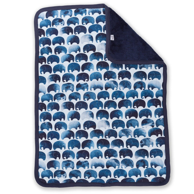Oilo Elephant Cuddle Blanket
