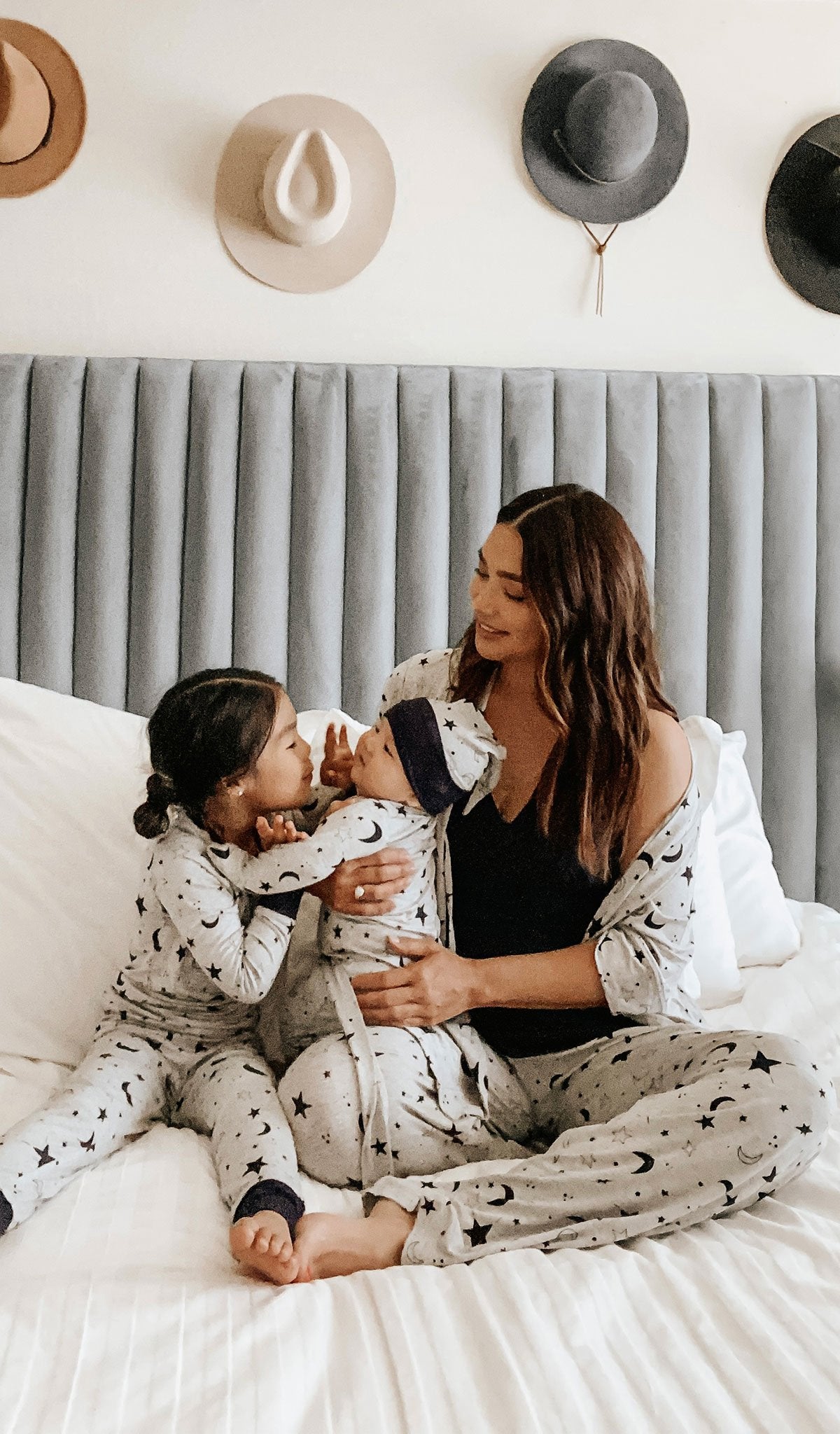 Everly Grey Analise During & After 5-piece Maternity/nursing Sleep