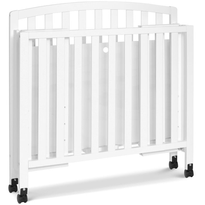Dylan Folding Portable 3-in-1 Mini Crib – DaVinci Baby