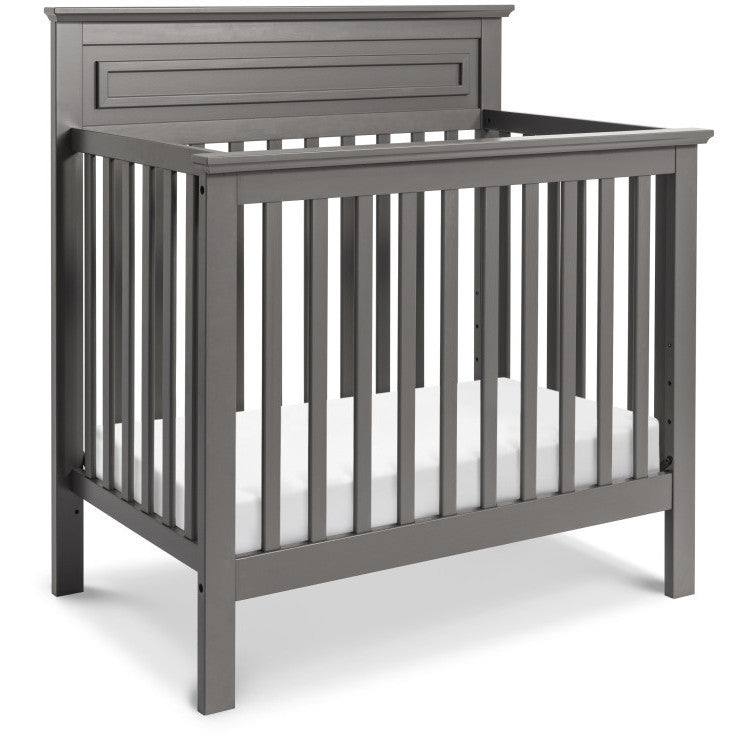 2 in 1 mini crib 2025