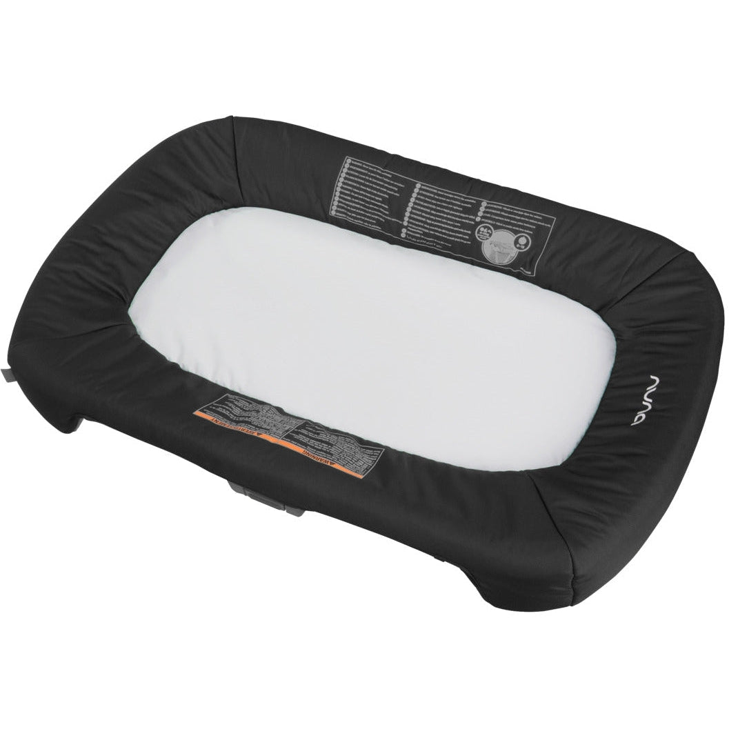 Nuna Sena Aire Changer Crib Kids