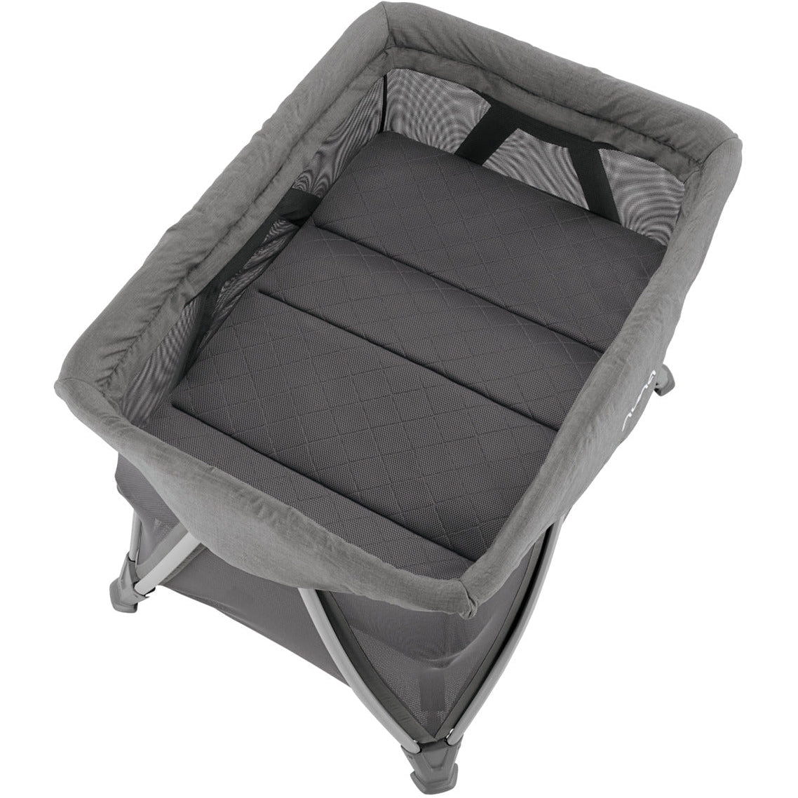 Nuna SENA Aire Playard with Zip-Off Bassinet Changer